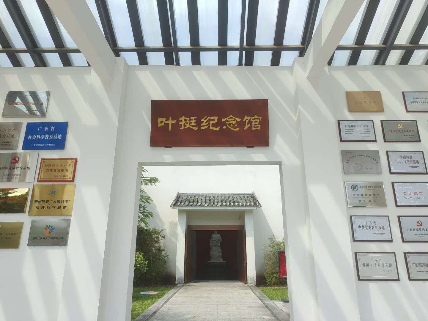 03.jpg